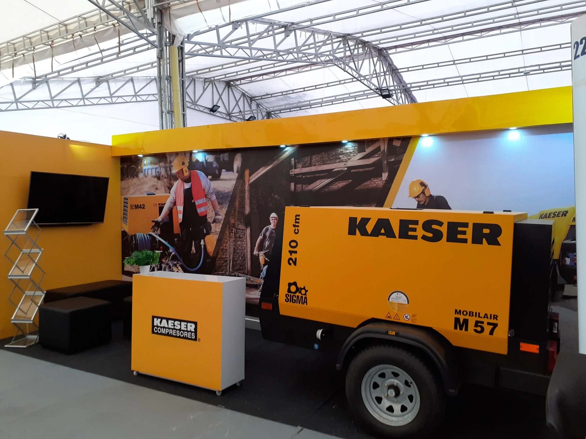stand (10)